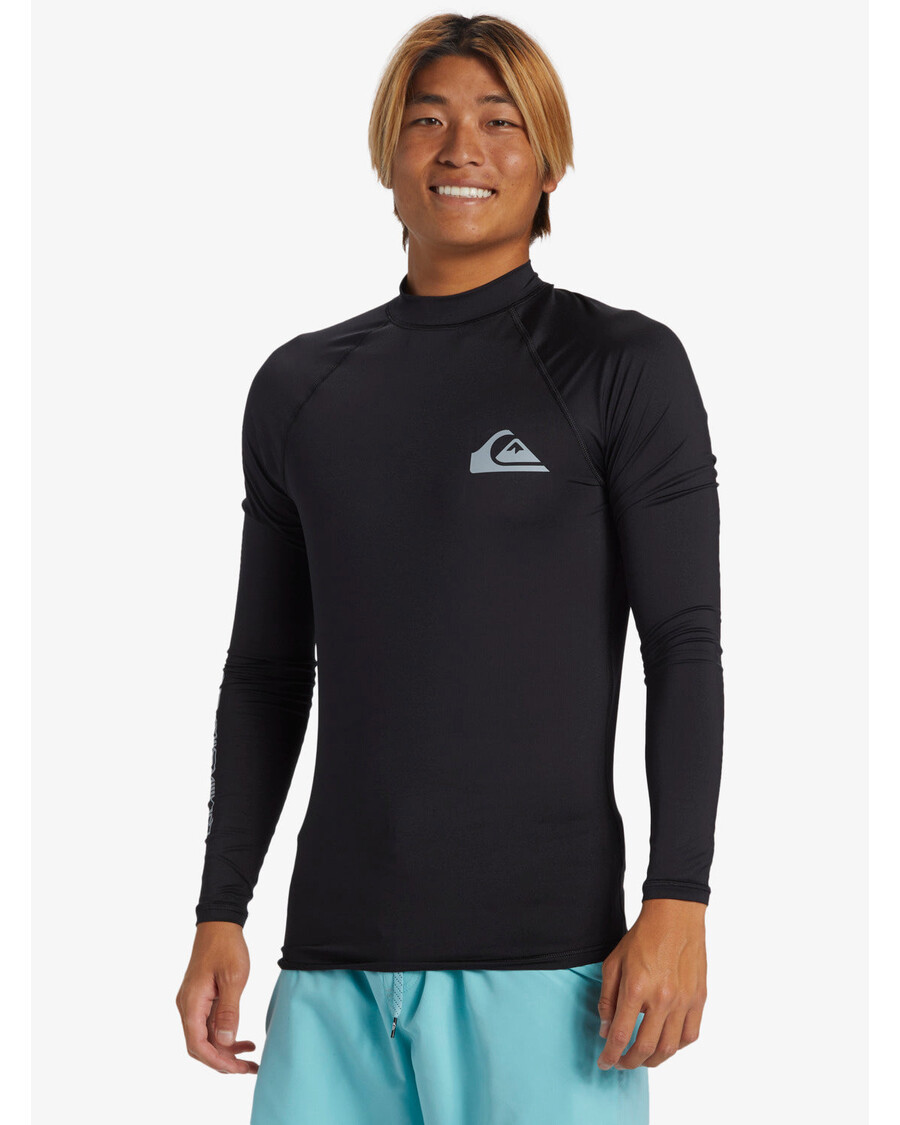 واقي من الطفح الجلدي بأكمام طويلة بعامل حماية من الأشعة فوق البنفسجية 50 للاستخدام اليومي من كويك سيلفر - أسود