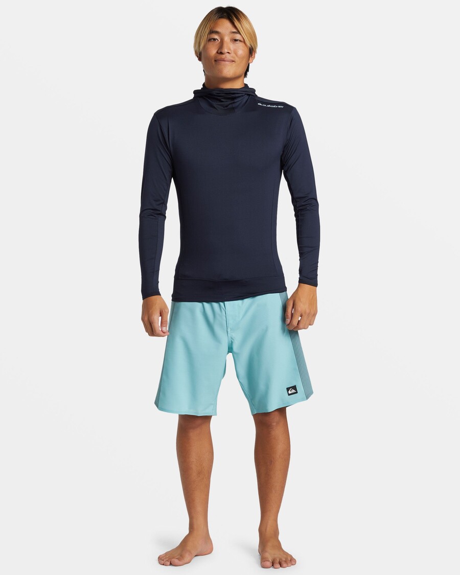 Рашгард Quik Silver Highline Upf 50 с капюшоном и длинными рукавами - темно-синий