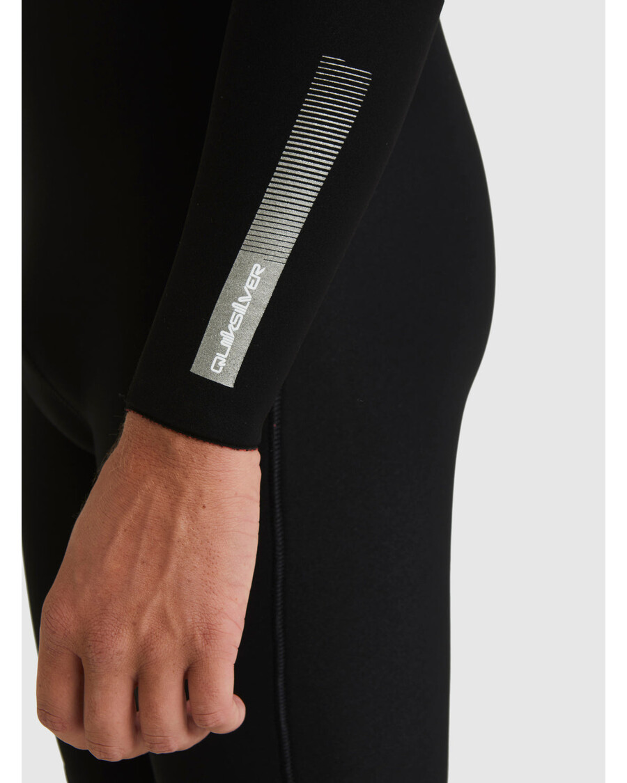 Quiksilver 3/2mm Neopren S Vysokým Zipsom Na Hrudi - čierny