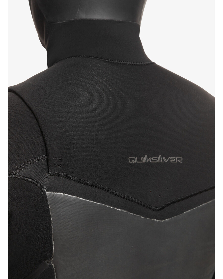 куиксилвер 4/3 маратон сесије са капуљачом на грудима са патент затварачем - црна