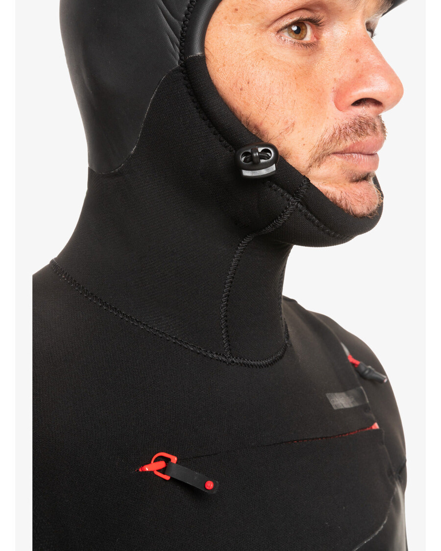 куиксилвер 4/3 маратон сесије са капуљачом на грудима са патент затварачем - црна