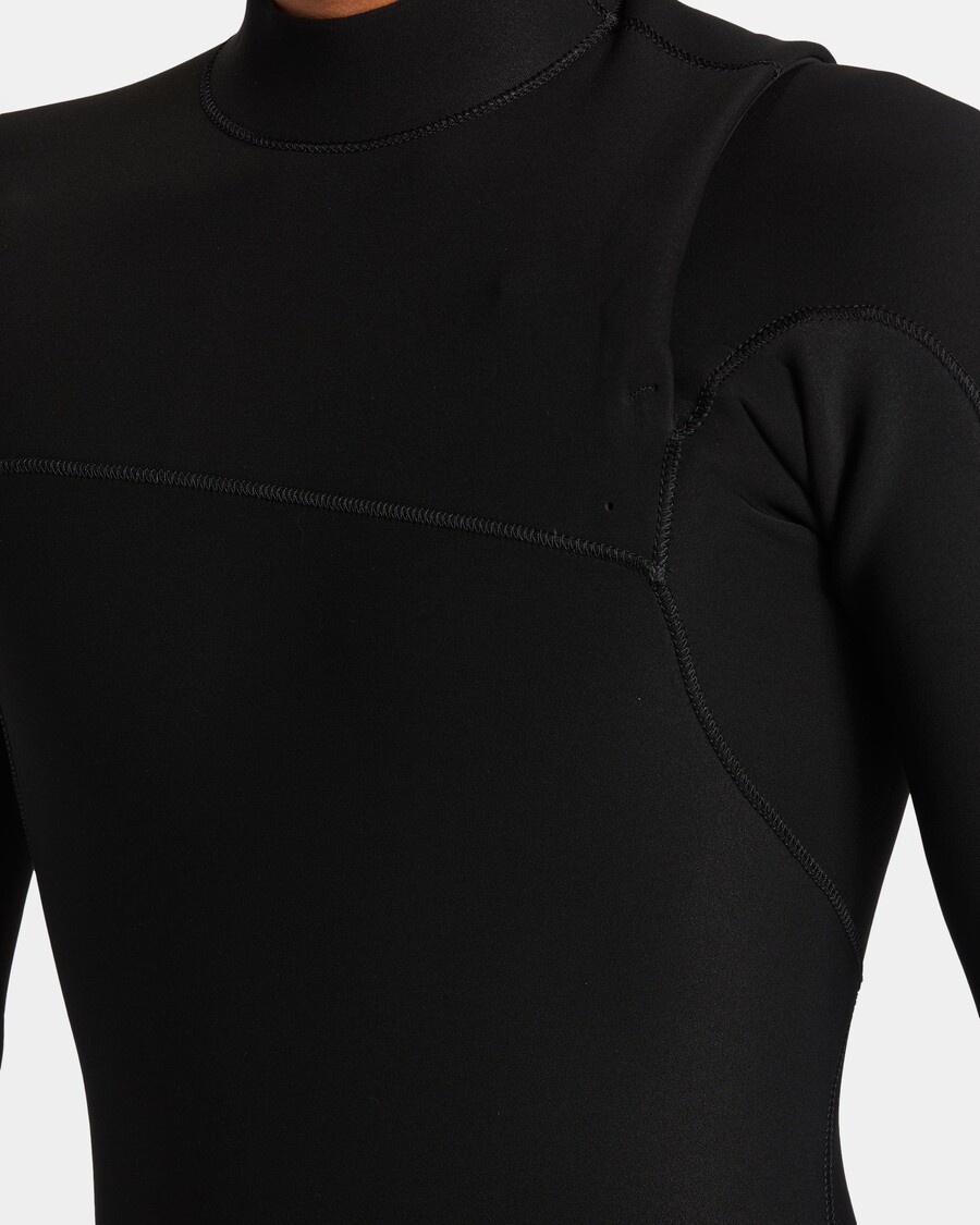Quicksilver 2/2mm Highline Zips Na Hrudi Gbs Neopren - čierny